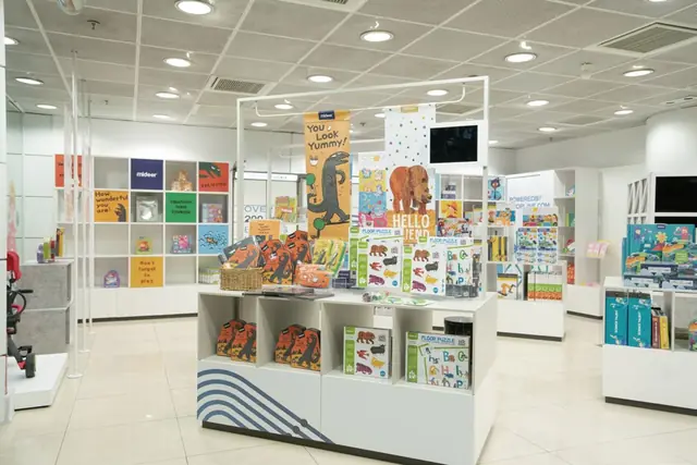 A mideer shop-in-shop display